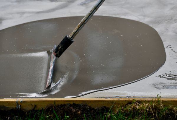Cost of Driveway Overlaying in Carmel